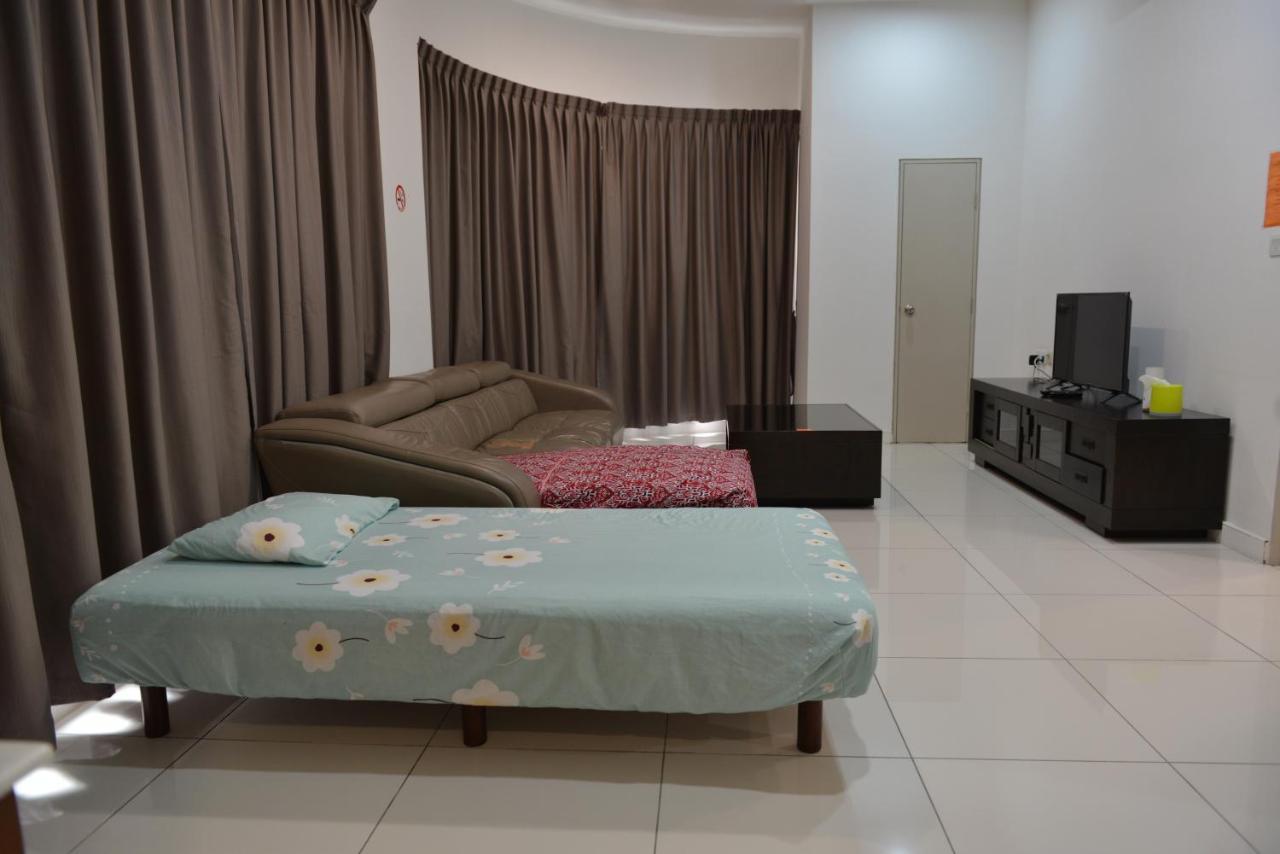 My Daily Homestay - Miri Times Square Екстериор снимка