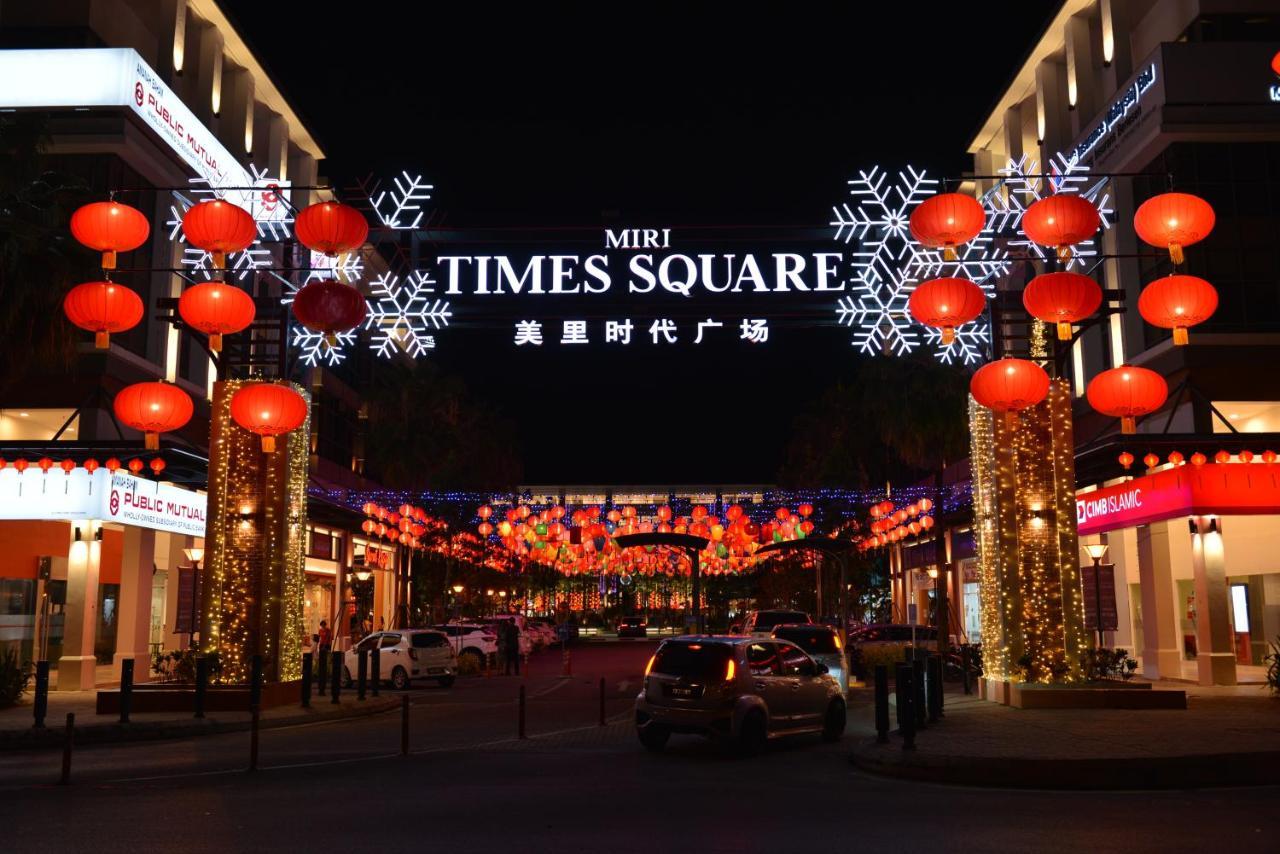 My Daily Homestay - Miri Times Square Екстериор снимка